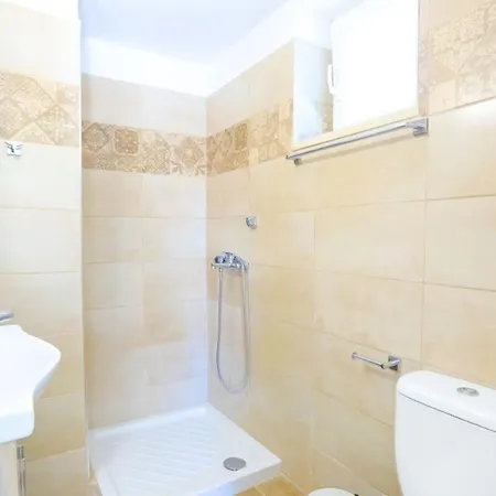 Plagia Villa Gaios